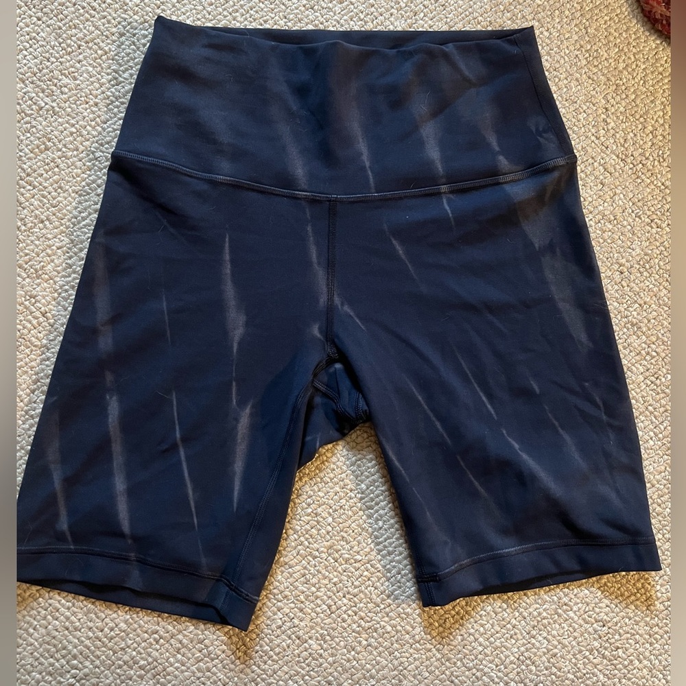 Lululemon Wunder Train High-Rise shorts
